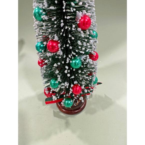 Price Reduced Bottle Brush Tree Christmas Assemblage Vintage Door Knob Base DKT5 - Picture 4 of 5